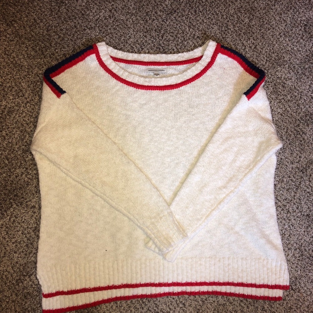 American Eagle sweater